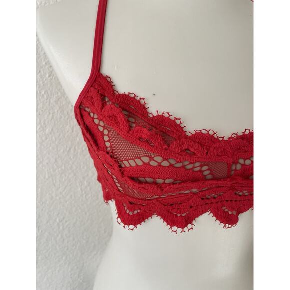 PilyQ Swim Bikini Top Lace Bralette Rouge Padding Swimwear - Picture 2 of 10